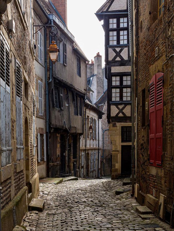 Bel Appartement En Coeur De Ville - 20 Minutes Du Pal Moulins  Dış mekan fotoğraf